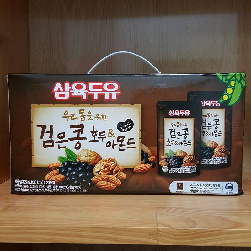Sữa Hạt Óc Chó Hạnh Nhân Đậu Đen Hàn Quốc - 20 bịch x 195ml