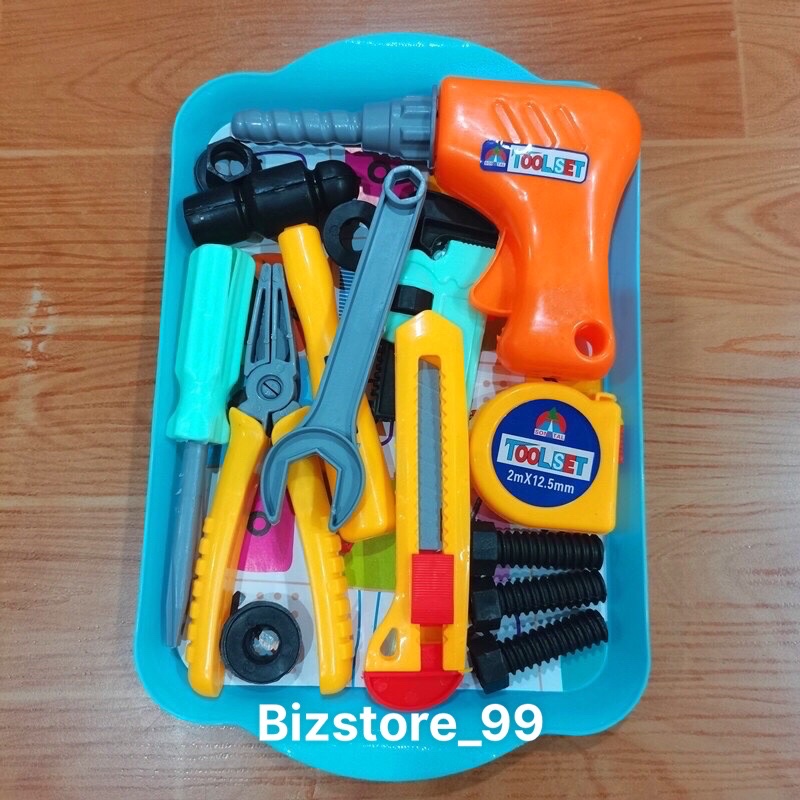 Bộ đồ chơi dụng cụ kỹ sư xây dựng giúp các bé làm quen với vật dung đó ạ