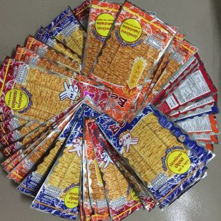 (12 + 1) gói mực bento thái lan gói 5g siêu ngon đây.