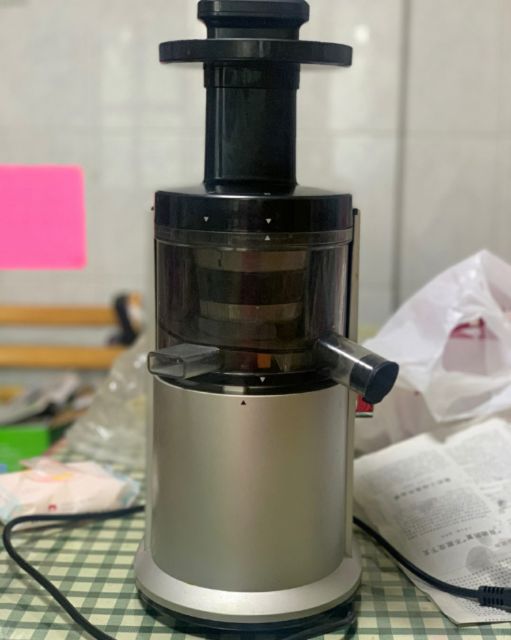 Máy ép chậm Philips HR1883