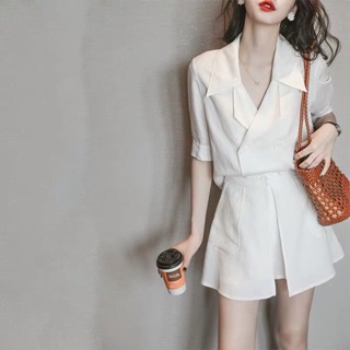 Set áo vest mix chân váy xẻ