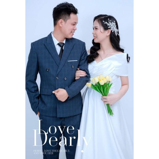 hoa cầm tay cô dâu tuylip trắng 16 bông