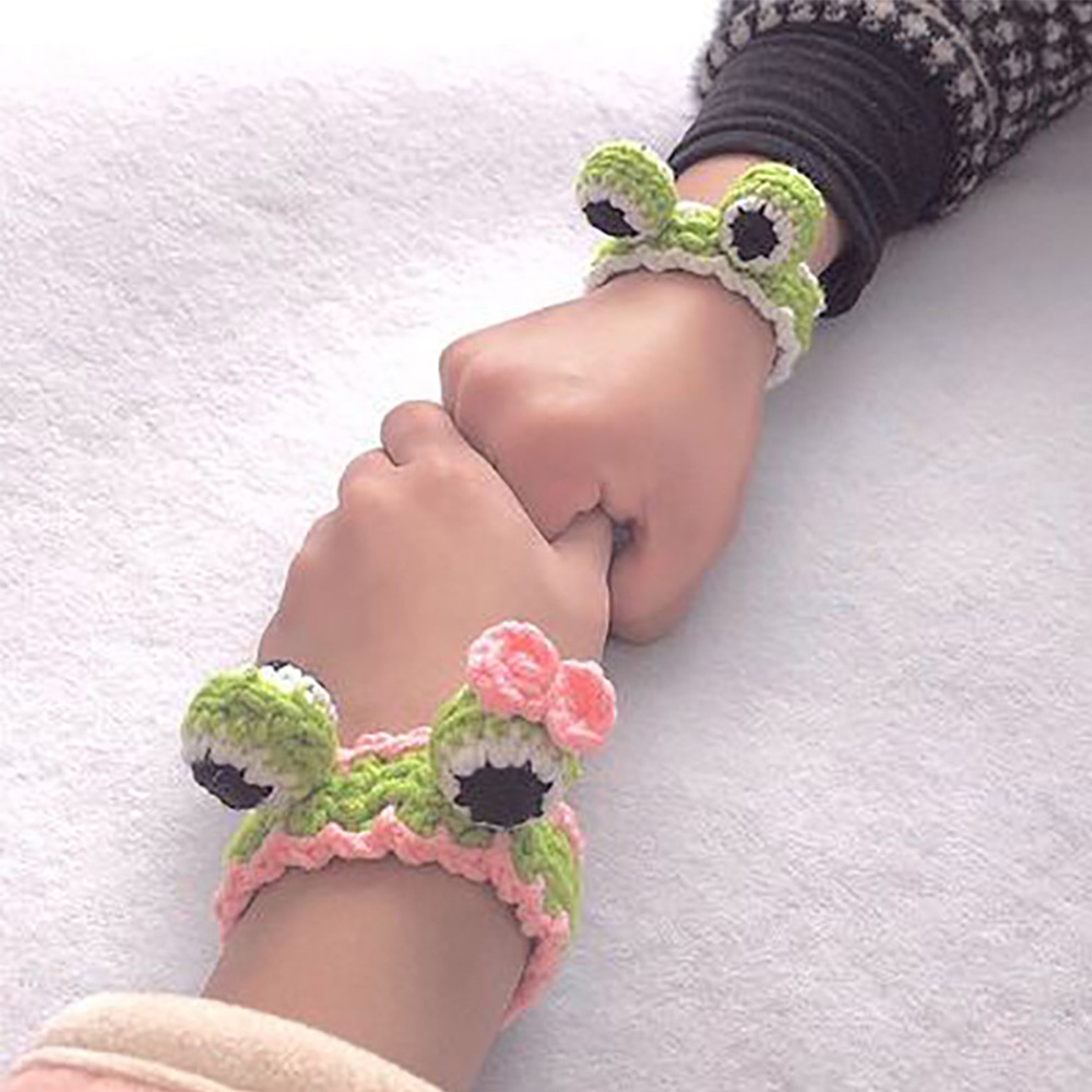 Vòng tay tình bạn dệt len thừng hình ếch/gấu/tai thỏ/cà rốt thời trang dùng làm quà tặng cho cặp đôi