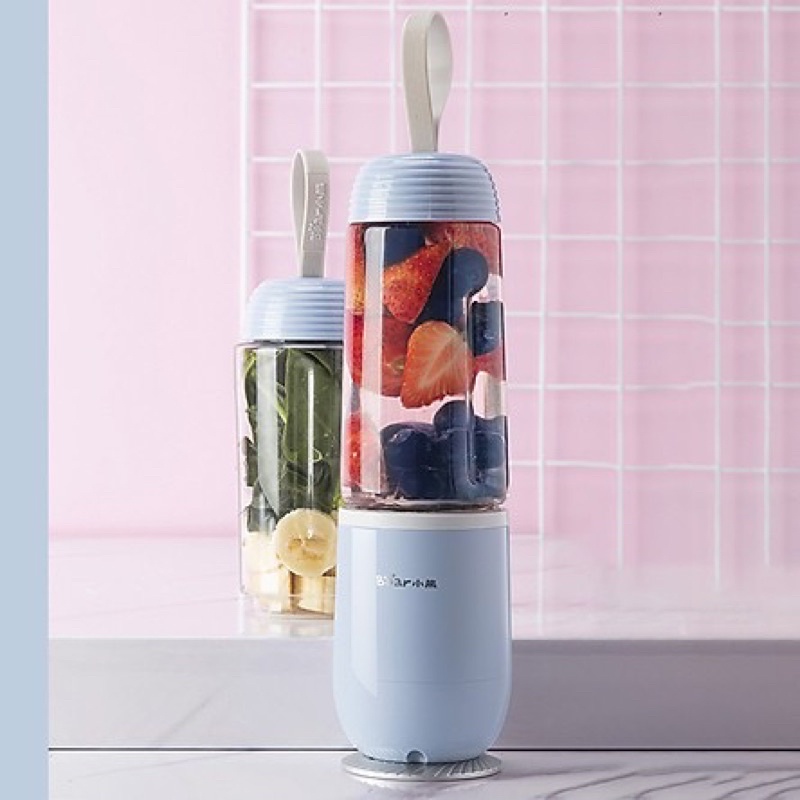 Máy xay sinh tố cầm tay Bear LLJ-D04B1 thiết kế nhỏ gọn ,siêu khoẻ