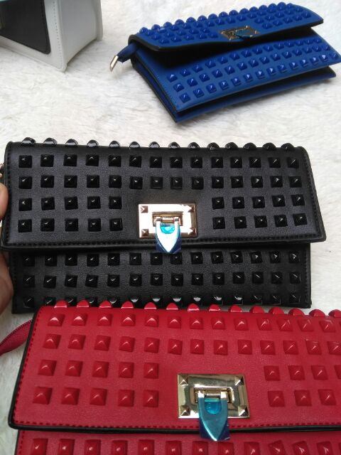 [NGHIE1212 giảm 20%]Ví dài đinh phong cách | BigBuy360 - bigbuy360.vn