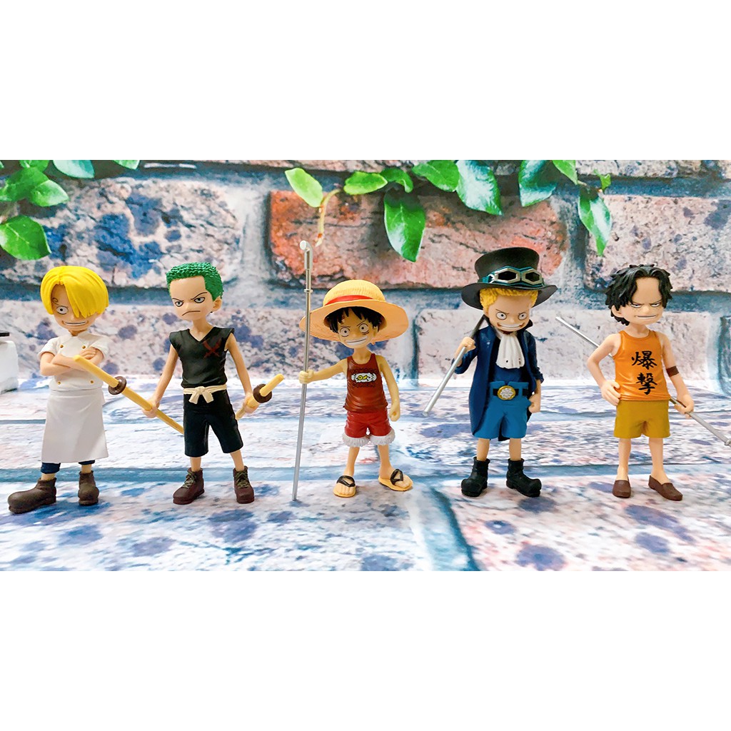 Mô hình để bàn 5 nhân vật One Piece siêu dễ thương kèm chân đế, cao 15cm