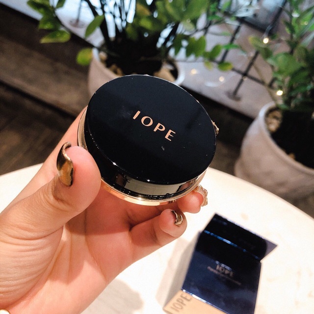 Kem Che Khuyết Điểm Cc IOPE