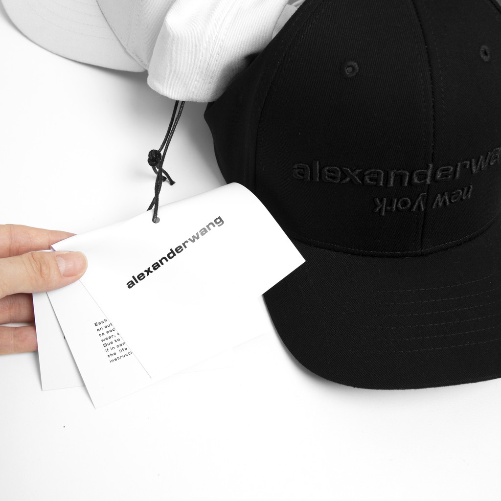 Nón kết mũ lưỡi trai hàng hiệu cao cấp Unisex đẹp chất ALEXANDER Logo 3D hai màu đen trắng AW01