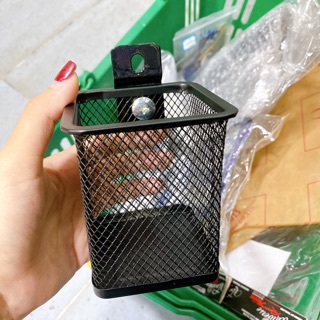 Rổ để ly đen gắn xe máy