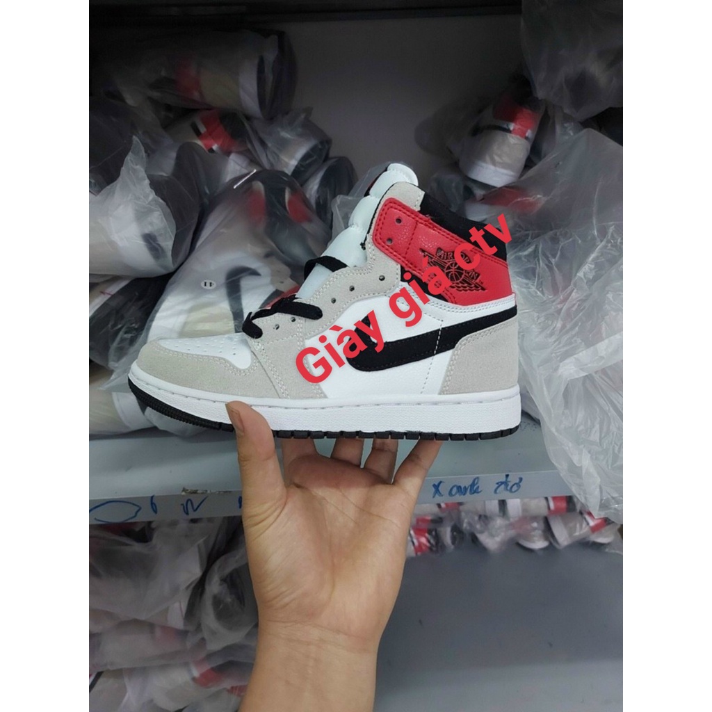 Giày thể thao jdcac màu