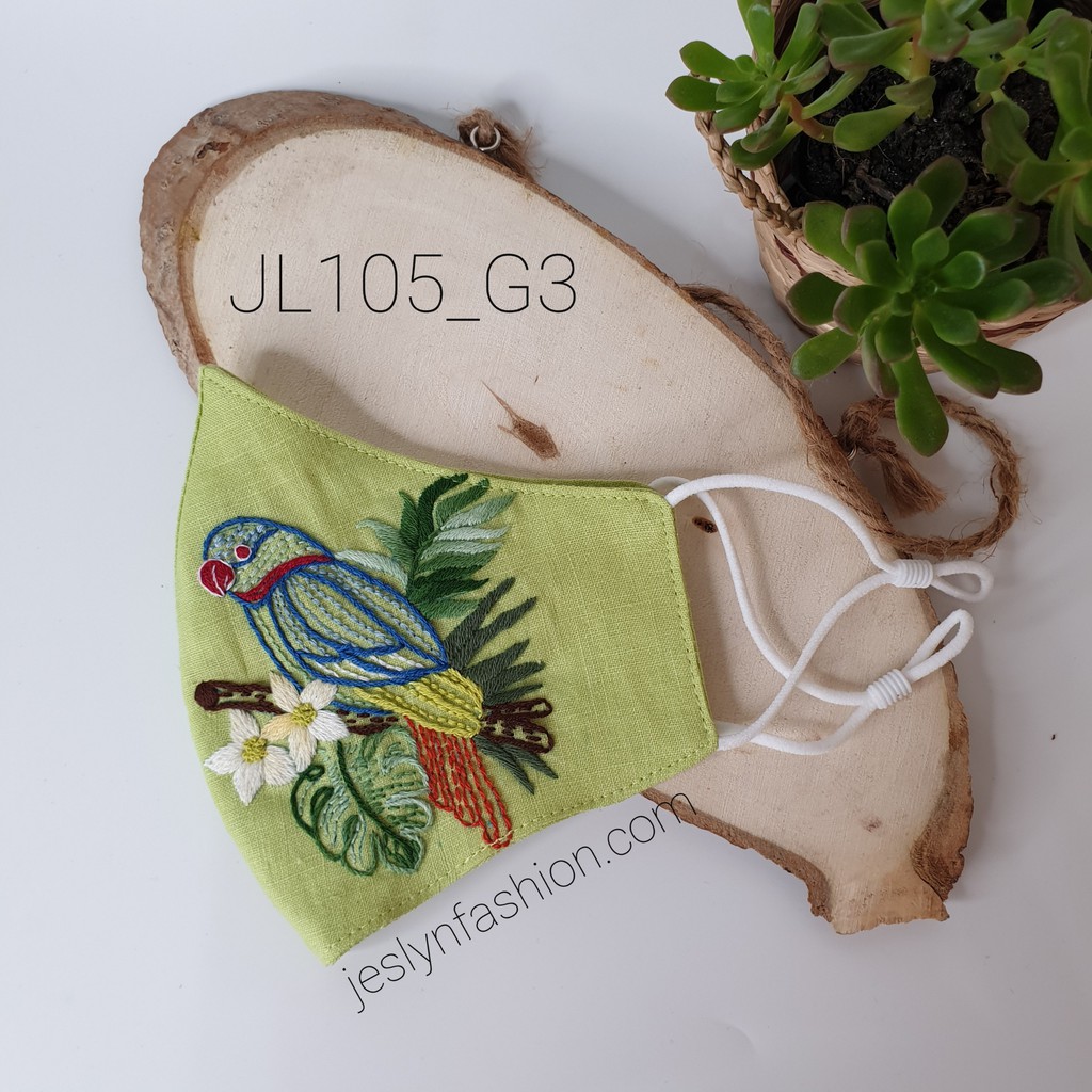 Khẩu trang thêu tay vải linen hình chim Két JL105