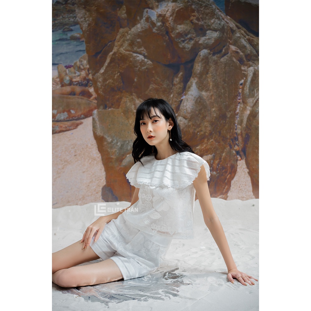 Áo croptop ren màu trắng ELITE TRẦN by LINHELITE