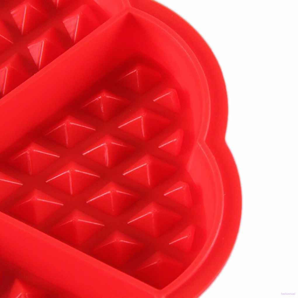 Khuôn Silicone Làm Bánh Waffle Tiện Dụng