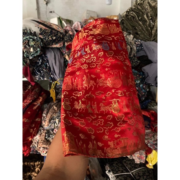 Áo Lồng chim khuyên- chất liệu Gấm.  size 22,5