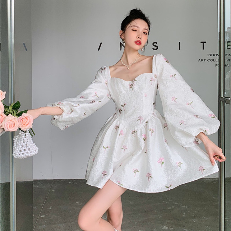 Đầm Tay Phồng Cổ Vuông Thời Trang Mùa Hè Phong Cách Retro Dễ Phối Đồ