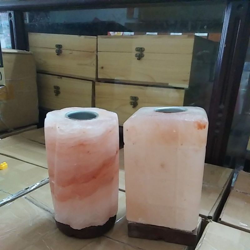Đèn Đá Muối Himalaya -Chính Hãng Pakistan  2200gr +100gr Muối Tắm Hoặc Ăn Himalaya.