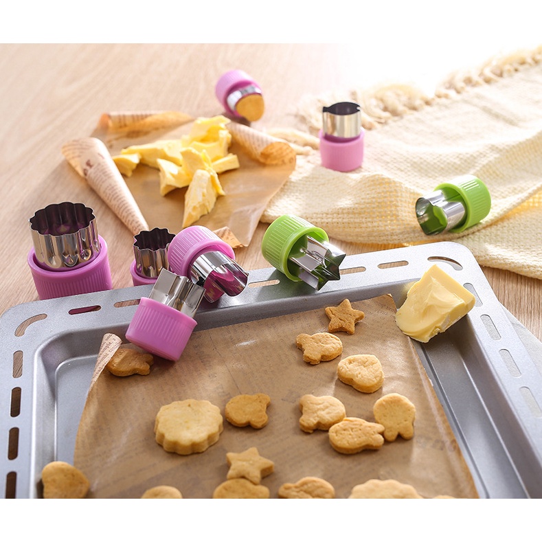 Bộ Khuôn In Tỉa Rau Củ Quả 8 Món Inox Cao Cấp Không Rỉ