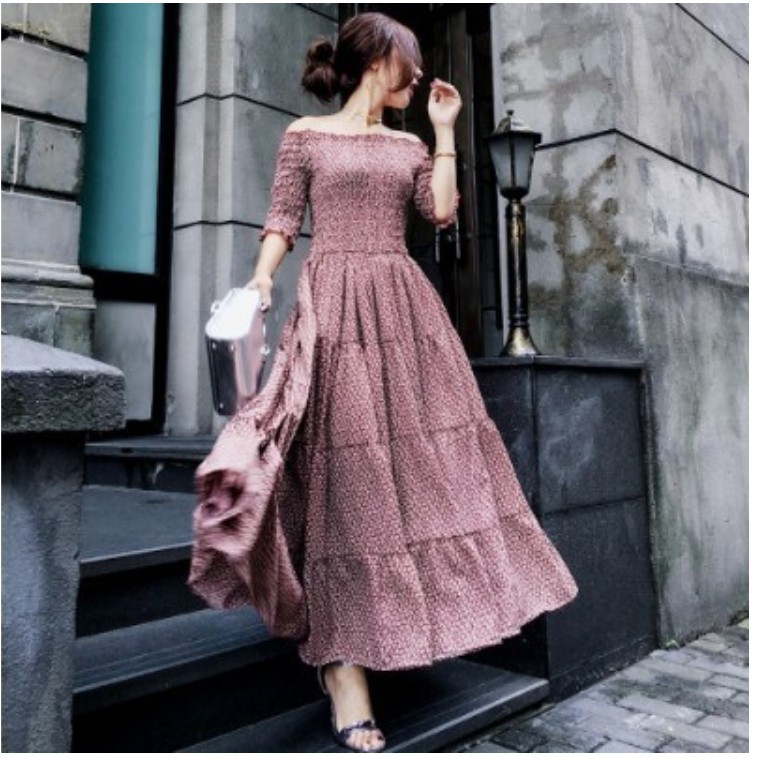 Đầm dạ tiệc hoạ tiết hoa thiết kế trễ vai phong cách Hàn Quốc | BigBuy360 - bigbuy360.vn