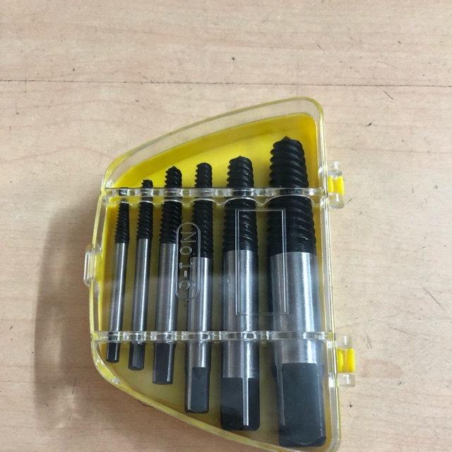 Bộ tháo bulong gãy đầu