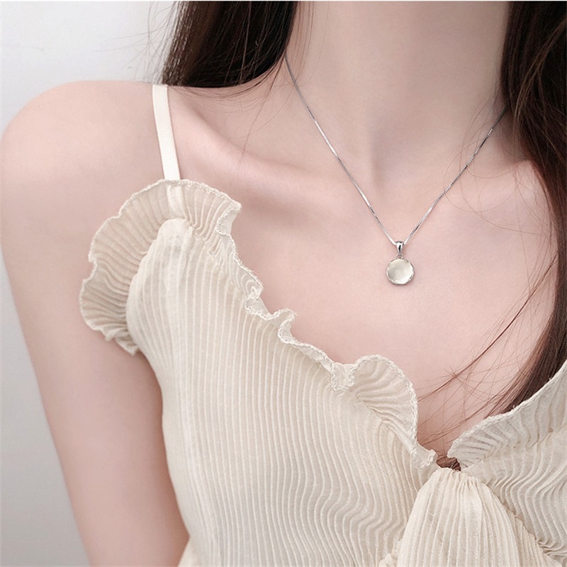 Dây Chuyền Mặt Ngọc Bích Tròn Màu Trắng s925 Sang Trọng Độc Đáo