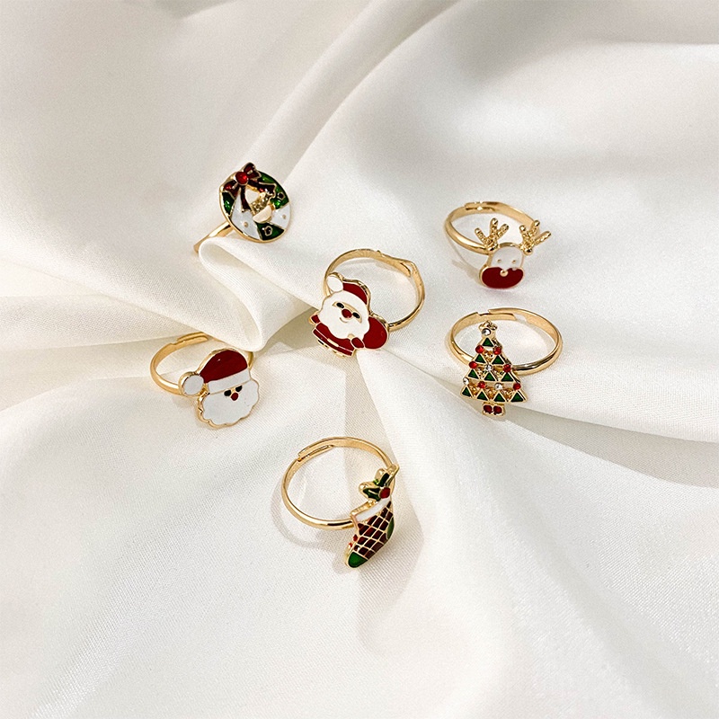 Nhẫn giáng sinh phong cách Âu Mỹ