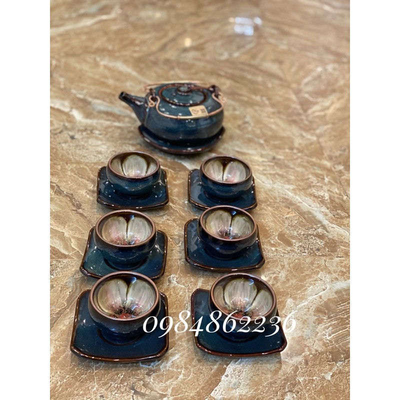 Bộ ấm chén HOA NỞ TRONG CHÉN nghệ nhân TÔ THANH SƠN Bát Tràng - Bộ ấm chén đẹp