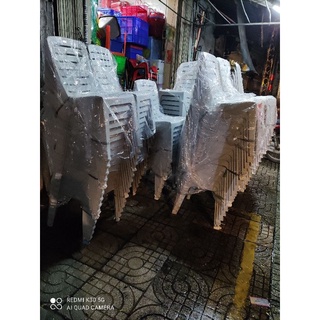 Ghế RUBY  Qui Phúc cao cấp (màu nâu và màu xám)