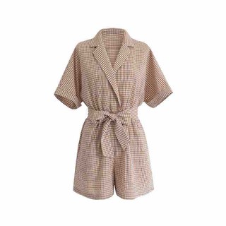 Jumpsuit kẻ đùi dáng cổ vest