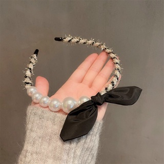 Pass Cài hạt trai nơ đen