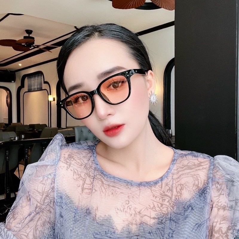 Kính râm thời trang GENTLE MONSTER DADIO màu đen và nâu,thiết kế Hàn Quốc cá tính,trẻ trung cho cả nam và nữ.Chống UV400