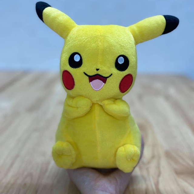 Gấu bông pikachu 23cm