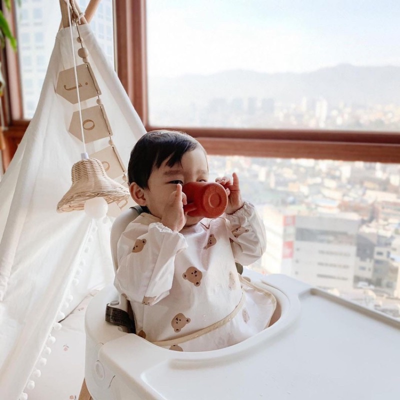 Áo yếm ăn dặm tiểu quý tộc gấu Brown xinh xắn cho bé