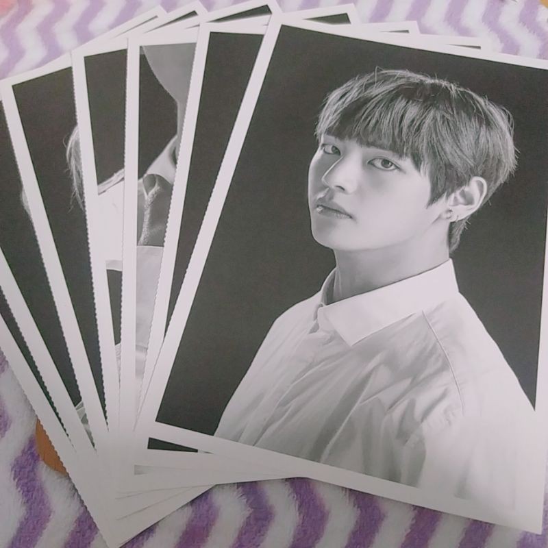 [Hàng chính hãng] Facephoto (Ảnh chân dung) Wings BTS V Taehyung