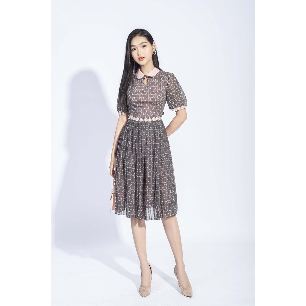 Đầm xòe,dập ly MMOutfit M-DA020121109