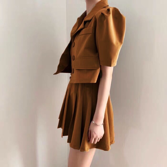 Set Đầm 2 Dây Và Áo Khoác Vest Mã t13