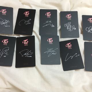 Bộ ảnh thẻ TWICE