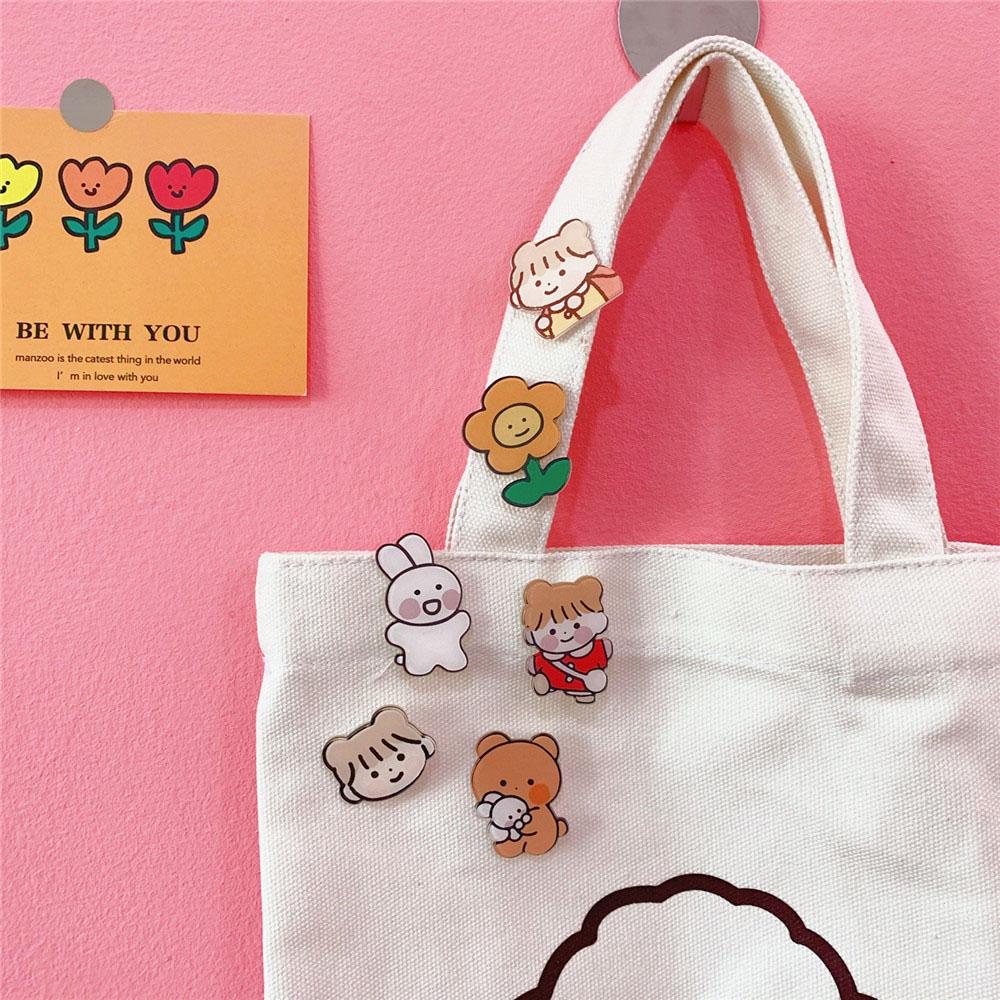 Ghim Cài Áo Bằng Acrylic Hình Hoa Hoạt Hình Dễ Thương