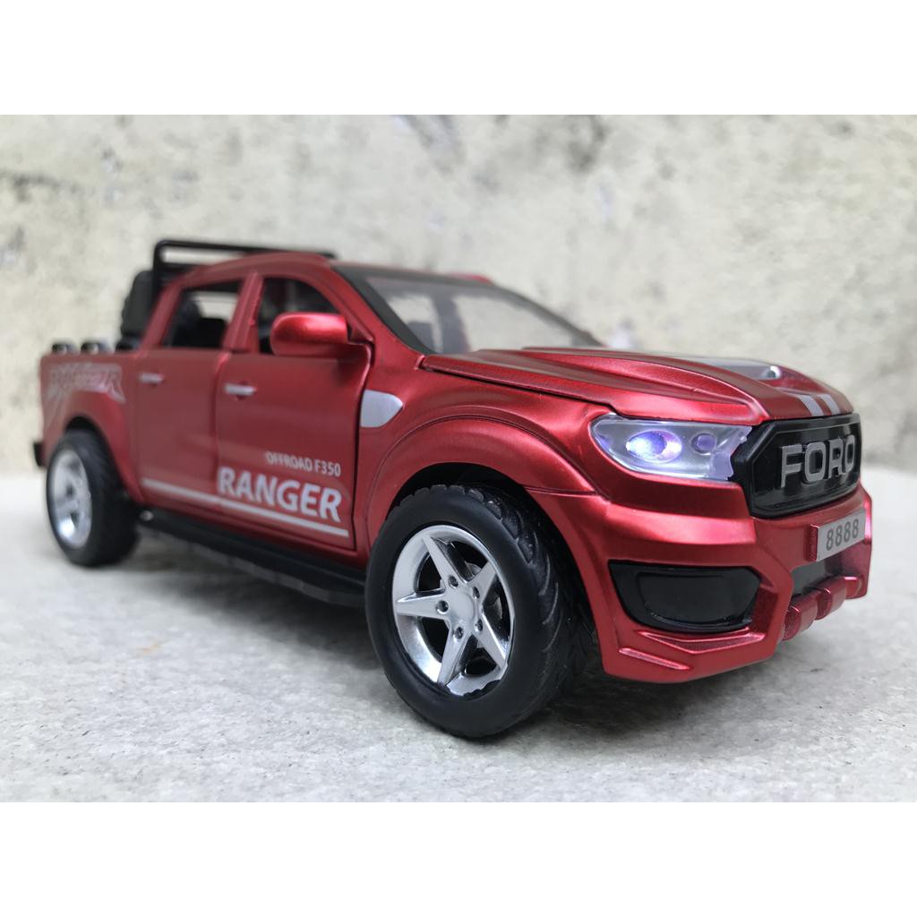 Mô hình xe PICKUP FORD Ranger Raptor 2021 1:32