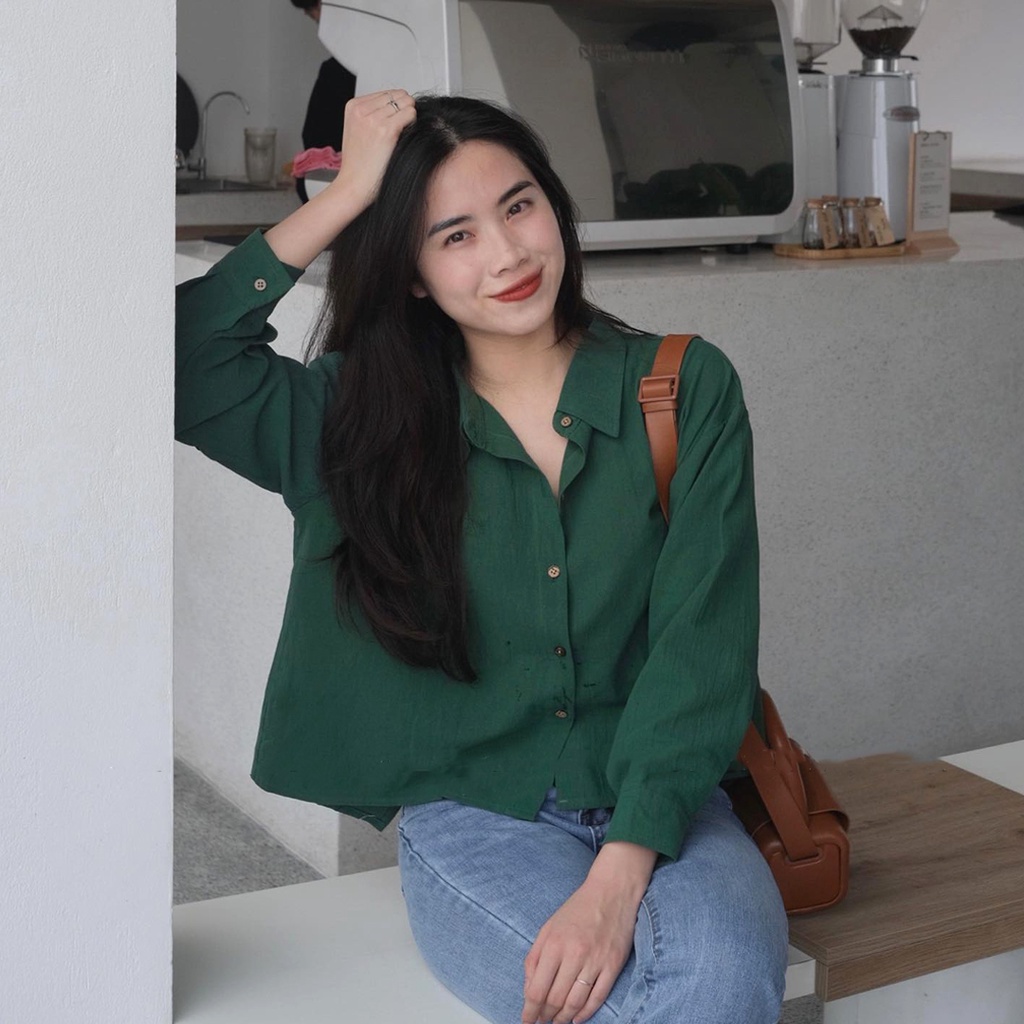 Áo sơ mi Hàn Quốc, Áo sơ mi trơn chất đũi lửng xẻ sau Ulzzang