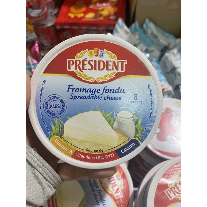 Phô mai bò cười và phô mai pháp