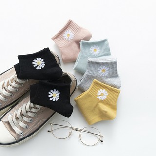 Set 10 đôi tất nữ cổ ngắn hoa cúc họa mi chất liệu cotton và sợi tổng hợp thông hơi thoáng mát - Tất nữ - vớ nữ