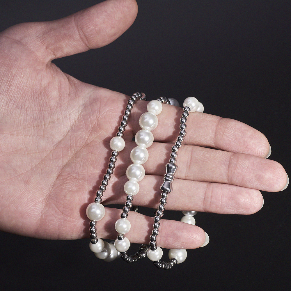 Vòng Tay Đính Ngọc Trai Chất Liệu Thép Titan Phong Cách Hiphop