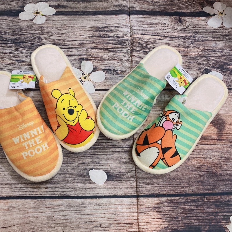 Dép bông mang trong nhà gấu Pooh