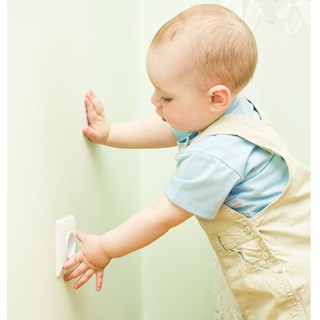 Nút Bịt ổ Điện An Toàn cho Bé Yêu