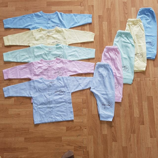 Đồ bộ dài tay cho bé trai bé gái sơ sinh cúc cài giữa, chất cotton sợi tre thông hơi hãng Ula Rogo - PT Kids - Nobaby