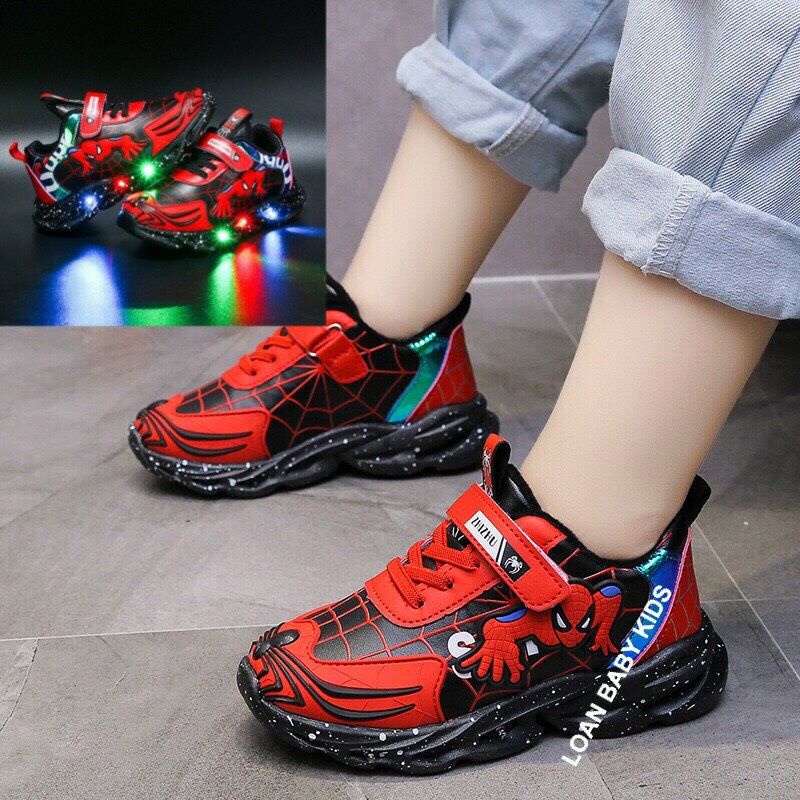 GIÀY THỂ THAO SIÊU NHÂN ĐẾ CÓ ĐÈN SIÊU NHẸ CHO BÉ TRAI SIZE 23-37