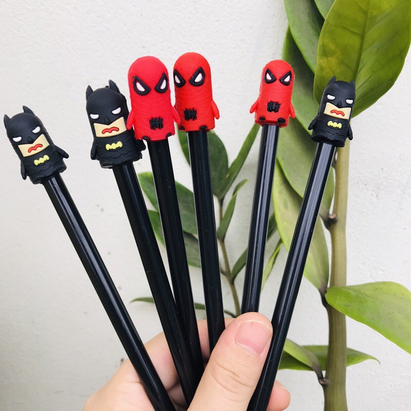 Bút KUTE đáng yêu giá cực rẻ cho bé, bút siêu nhân
