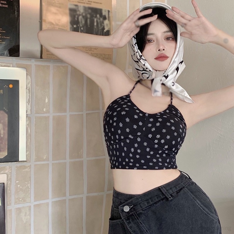 Áo Croptop Sát Nách Form Ôm Phong Cách Quyến Rũ