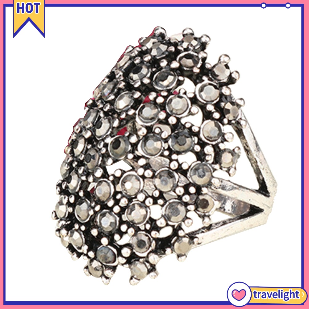 Nhẫn Đính Đá Hình Oval K1 Sang Trọng