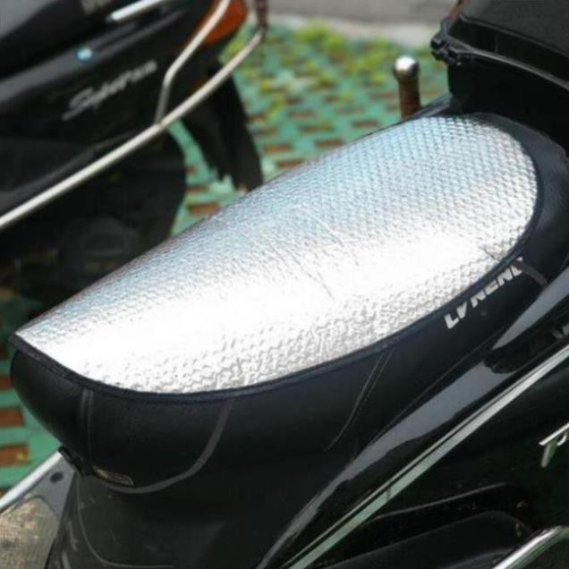 Tấm Chắn Nắng Che Yên Xe Máy Chống Nóng Chống Nắng Cực Tốt 60 x 35 cm